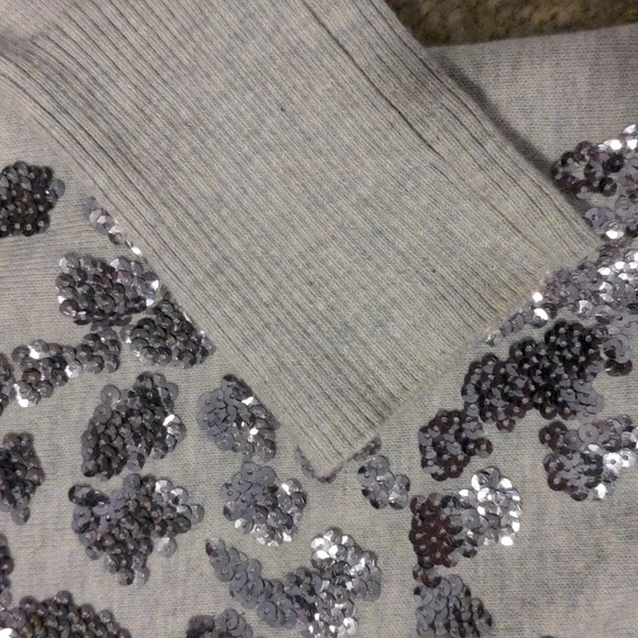 S Express sweater w sequin leopard accent - Picture 4 of 4
